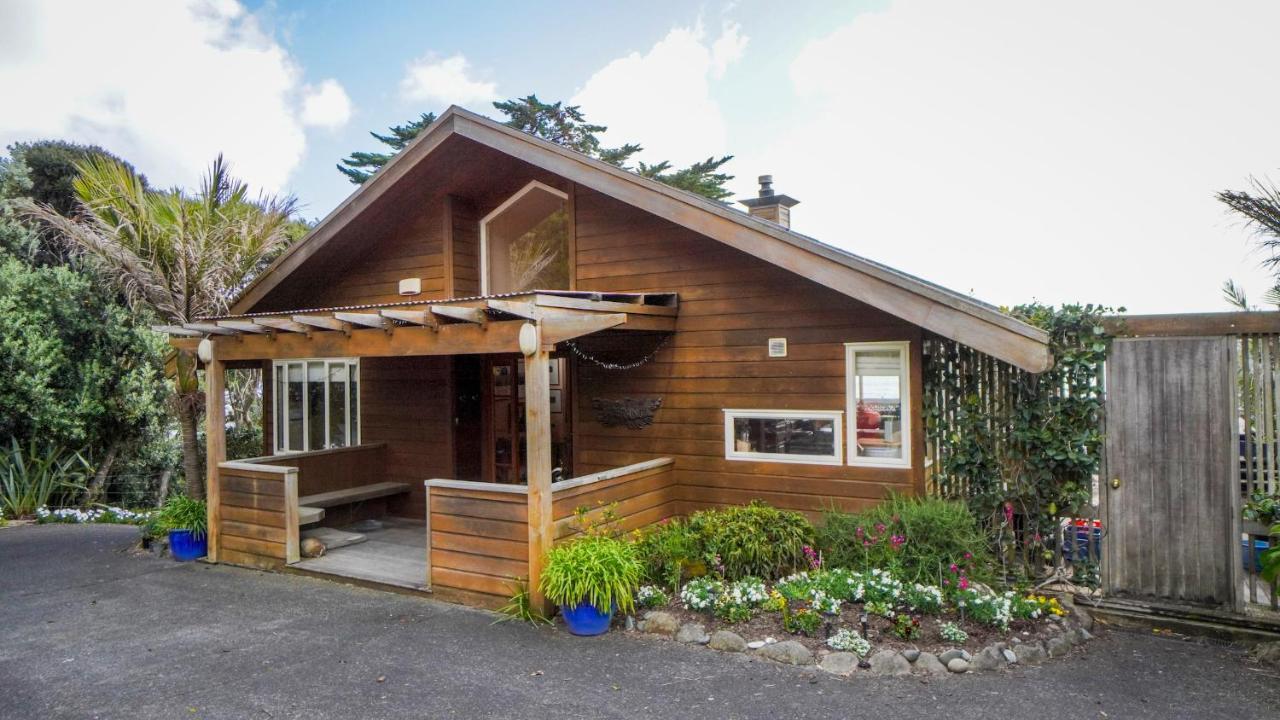 Hokianga Haven Lägenhet Opononi Exteriör bild